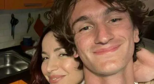 Andrea Delogu e il fratello Evan (Foto Social)