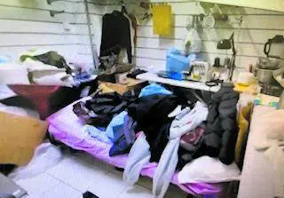 Etichette fashion su capi qualunque. A Chinatown blitz in sartoria