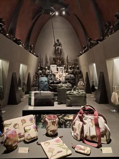 Tutta l'evoluzione digitale racchiusa in una borsa