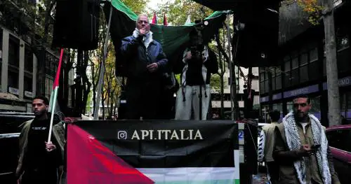 Comizio choc, Hannoun sfida il Daspo