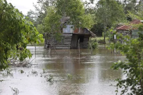 A Cuba le devastazioni dell'uragano Melissa. Ma il regime blocca tutti i convogli di aiuti