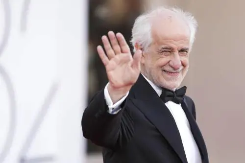 Toni Servillo: "Il mio Dante è elettrico"