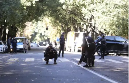 Investito sulle strisce a Milano da un furgone pirata: muore un 86enne