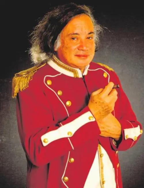 Il "poeta in guerra" che per la Bellezza si vestì da Napoleone