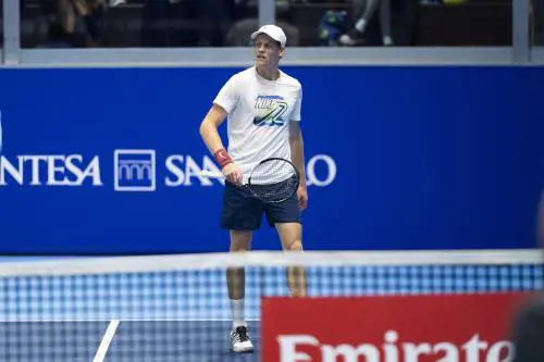 "Parla pure ma rispetta l'Austria": gli Schutzen contro Sinner