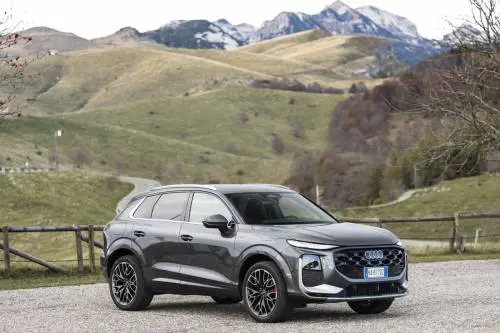 Audi Q3 e-hybrid, nuova generazione plug-in: più sportività ed efficienza