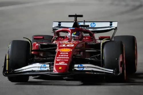 F1, nelle libere in Brasile dominio McLaren. La Ferrari nemmeno ci prova e chiude male