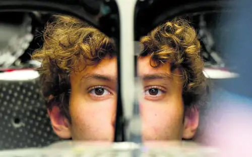 Meno male che c'è "farfalla" Antonelli