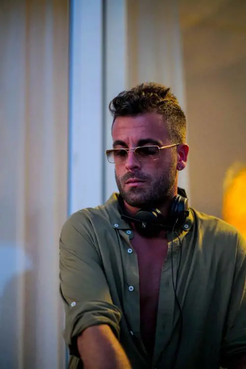 Michele Luca Noschese, in arte Dj Godzi. (foto per gentile concessione di Giuseppe Noschese)