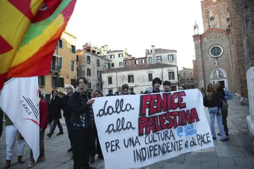 La strategia "Palestina" per riempire le piazze anche contro Beatrice Venezi