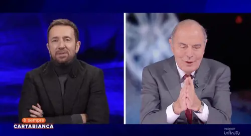 "Sei patetico", "Maleducato". Scintille in diretta tra Scanzi e Vespa 