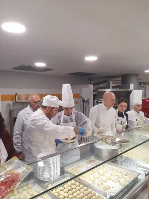 Si conclude "Da leccarsi i baffi": il concorso gastronomico di ADiSU Umbria che unisce culture, sapori e studenti