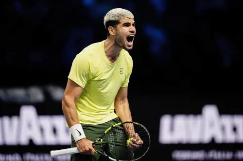 Musetti per un set, poi è furia Alcaraz. La semifinale sarà Sinner-De Minaur
