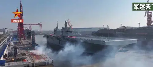 "Prove in mare per la nuova nave d'assalto cinese". Come funziona la "portaerei di droni" di Pechino