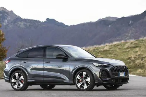 Audi Q5 e-hybrid: guarda la gallery