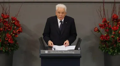  Mattarella: "Troppi dottor Stranamore che amano la bomba"