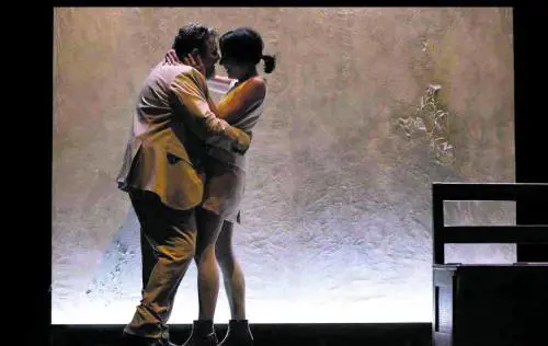 Il "ménage familiare" di Emma Bovary dà un'altra vita al romanzo di Flaubert