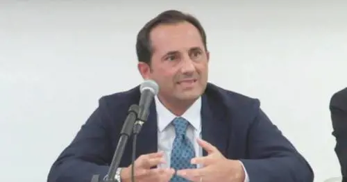 Il segretario silurato. Scontro al Garante con l'alto dirigente genero di Mattarella