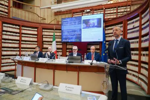 Rapporto DEKRA sulla Sicurezza Stradale 2025: fattore umano e IA decisivi per gli obiettivi della ‘Vision Zero’