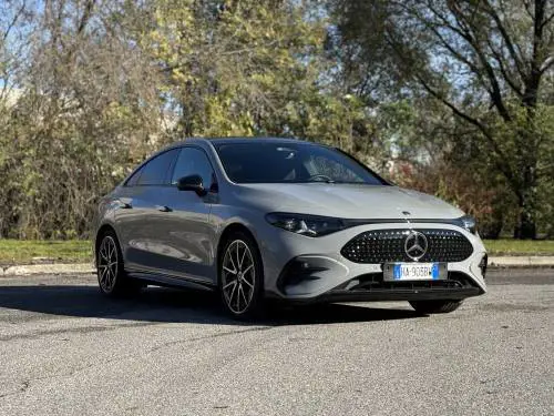 Mercedes CLA 2026: la gallery della nuova coupè elettrica efficiente e tecnologica
