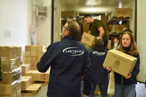 Lactalis al fianco di Banco Alimentare: numeri record per la Colletta 2025