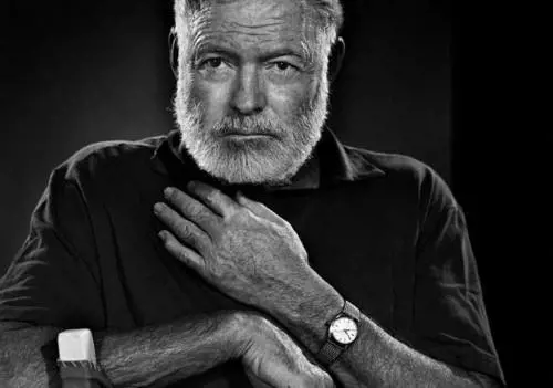 Rolex Bubble Back di Hemingway e la misura del tempo