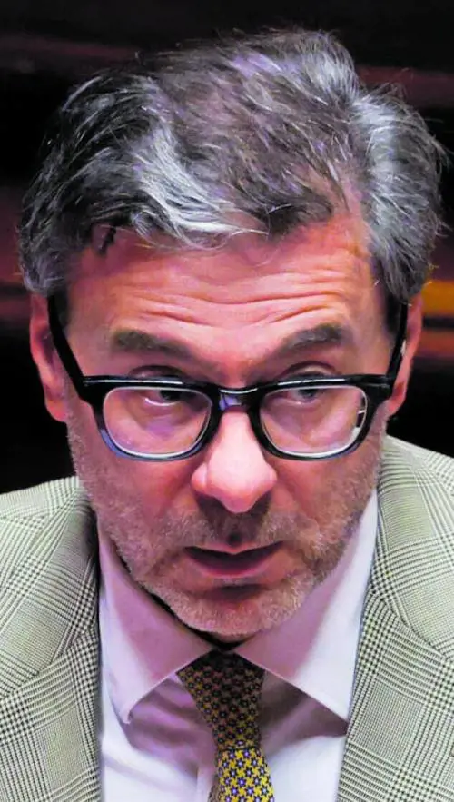 Il Tesoro e l’operazione che ha salvato Mps. Le tappe verso la scalata a Piazzetta Cuccia