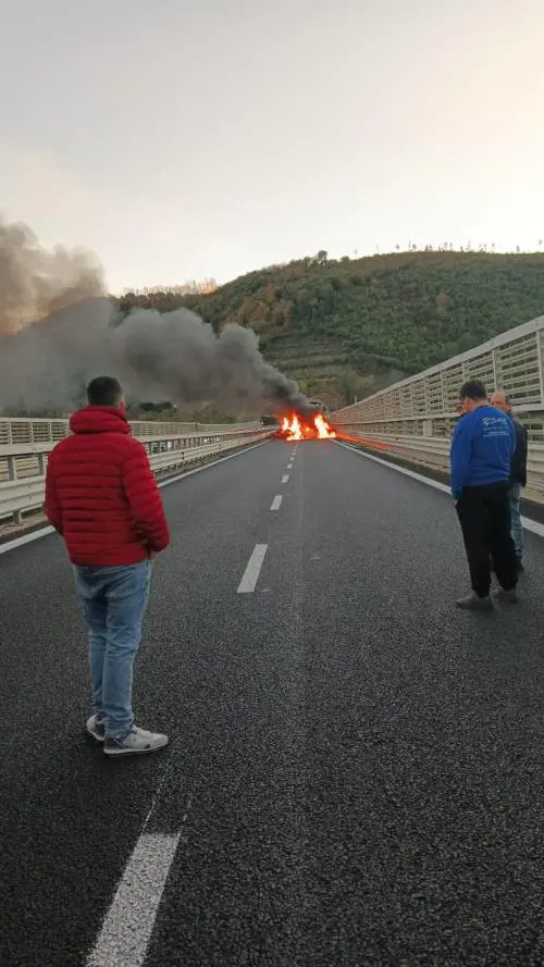 Reggio Calabria, assalto a portavalori: le foto