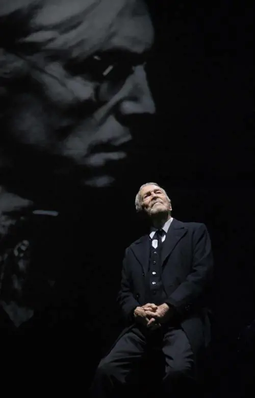 Come il "Temporale". E Umberto Orsini racconta se stesso usando Strindberg