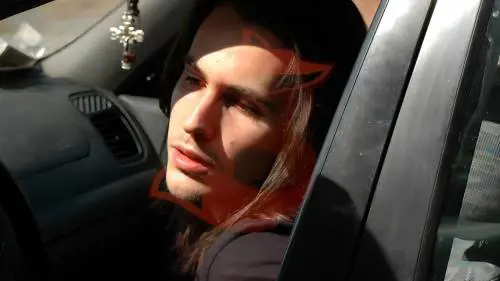 Sempio davanti alla casa dei Poggi, spuntano le foto inedite dell'agosto 2007: cosa rivelano