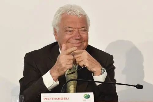 "Ognuno vive il lutto a modo suo": il figlio di Pietrangeli spegne le polemiche su Sinner