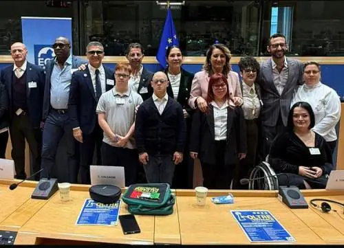 Bruxelles, giornata internazionale delle persone con disabilità