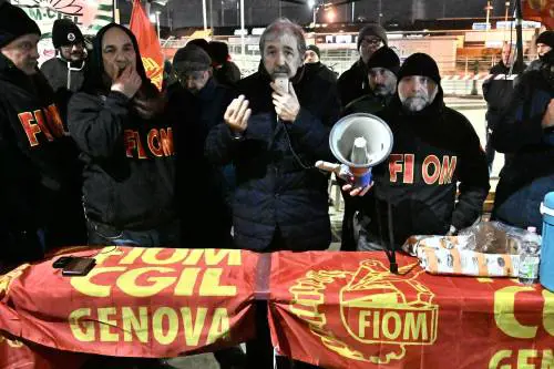 Il sindacato cerca lo scontro. "Ci picchieremo con la polizia"