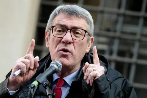 Landini vuol fare le scarpe alla sinistra: "Costruiamo il cambiamento"