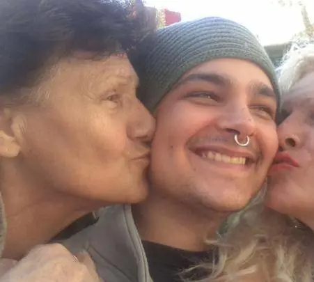 Chi è Lorenzo Vitali, il 30enne che ha ucciso la nonna a martellate
