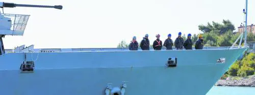 Rimpatri, i primi 7 Paesi sicuri. E Piantedosi rilancia l'Albania