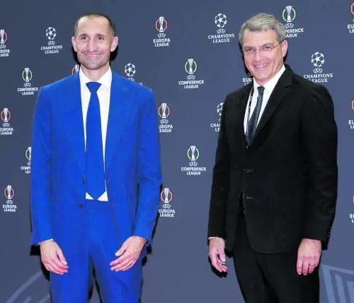 Juve, caos in campo e in società. Comolli teme l'ombra di Chiellini e va contro la storia del club