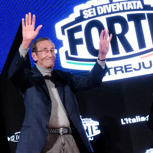 "Emozionati per Fini, ma il Colle no..."