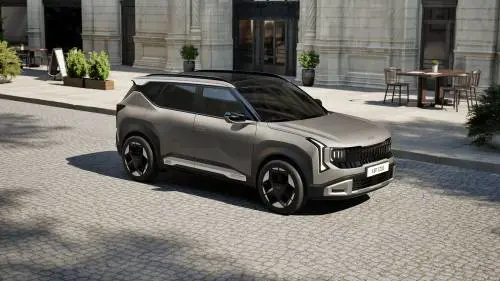 Kia Seltos, il nuovo SUV che si inserisce fra Niro e Sportage