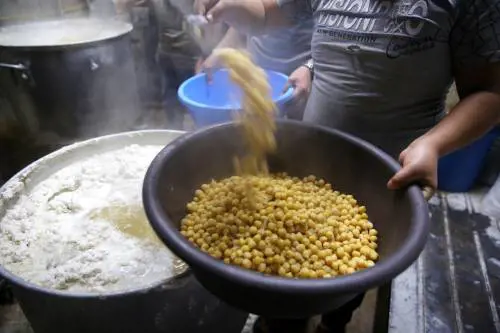 "Menu palestinese" ai bambini della primaria: l'ultima trovata del centrosinistra