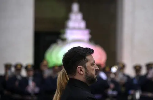 L'Ue prova a fare quadrato su Kiev. E Merz "invita" Trump a Berlino