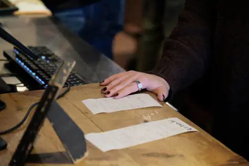 I migliori gadget indossabili al CES 2026: l'intelligenza artificiale dalla testa ai piedi