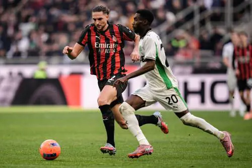 Il Sassuolo inguaia un Milan sotto tono: nonostante la doppietta di Bartesaghi finisce 2-2