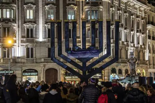 Cos’è l'Hanukkah, la festa ebraica delle luci e della libertà