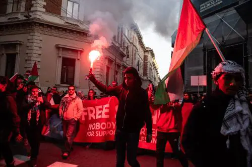 A Torino le toghe "liberano" l'imam Shahin e la sinistra già esulta