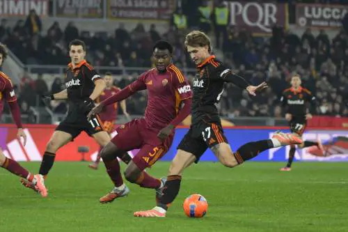 Var e sceneggiate solo da noi. Paghi una, vedi mezza partita