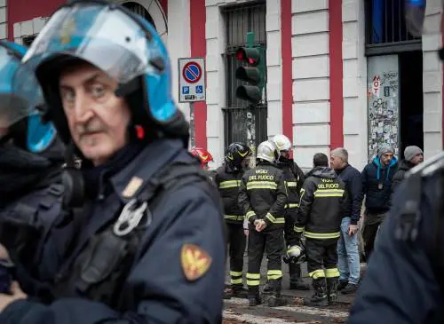 "Caro sindaco, te lo avevamo detto...". La lezione del ministro su Askatasuna