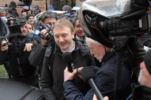 Alberto Stasi all'arrivo in procura a Pavia