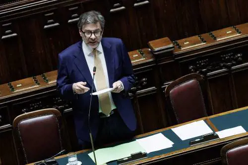 Giorgetti: "Su Mps tutto trasparente"