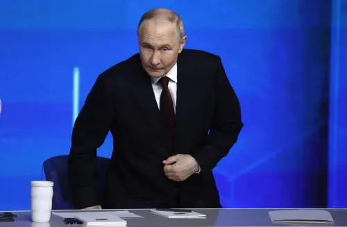 Territori, voto a Kiev e Ue fuori: le condizioni di Putin per la tregua